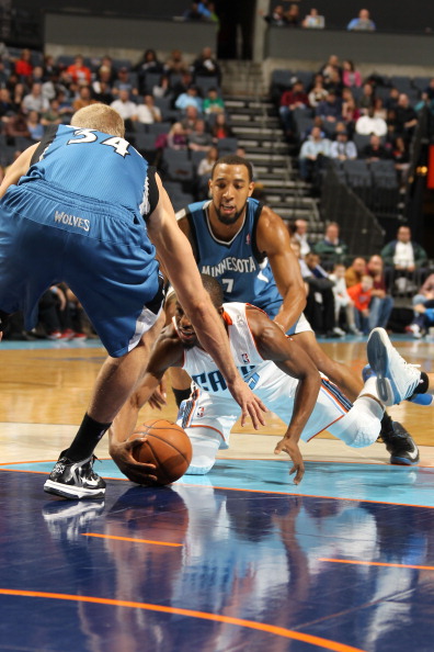 个尖锐的问 个尖锐的问