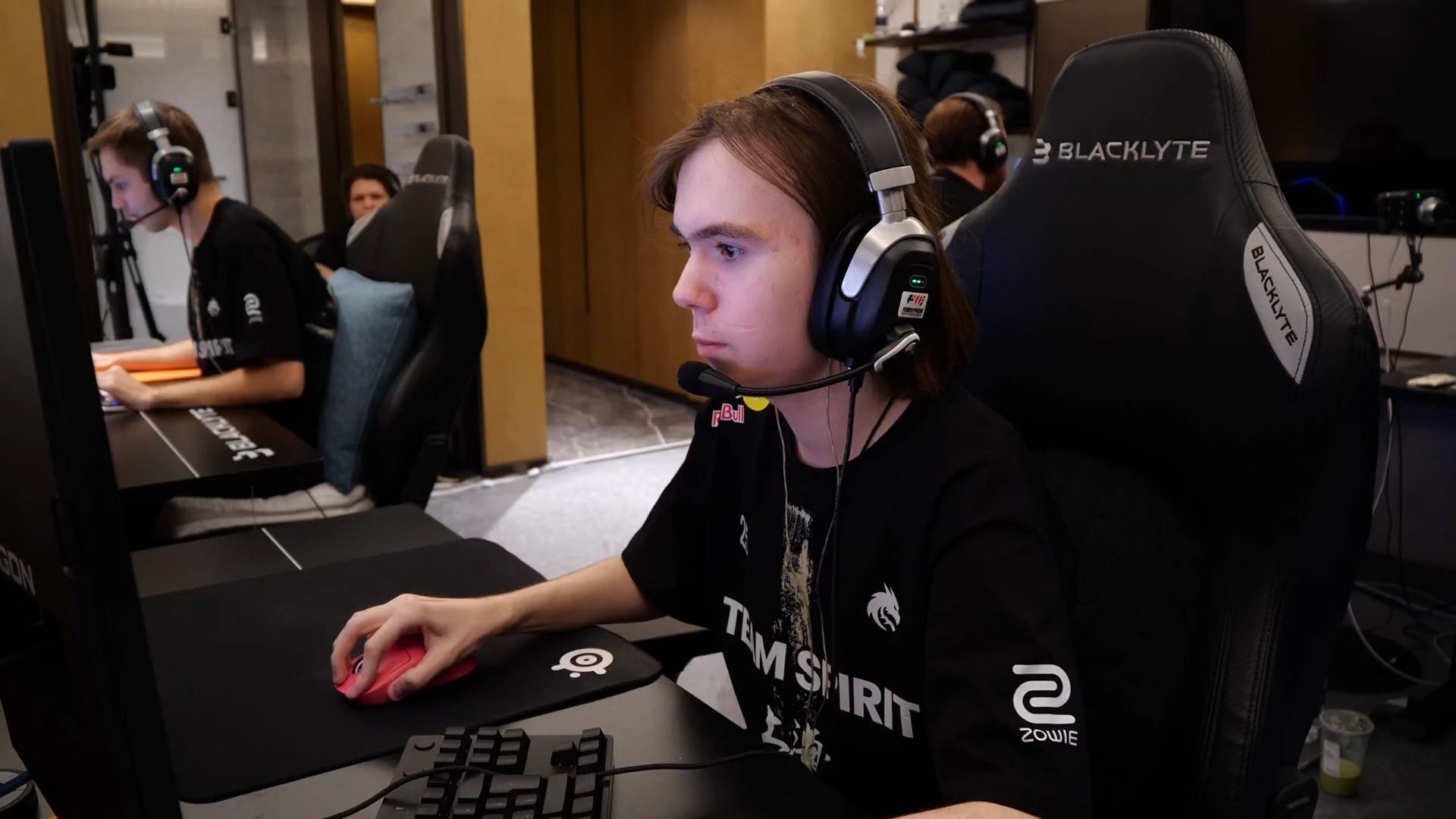 其中最引人 其中最引人